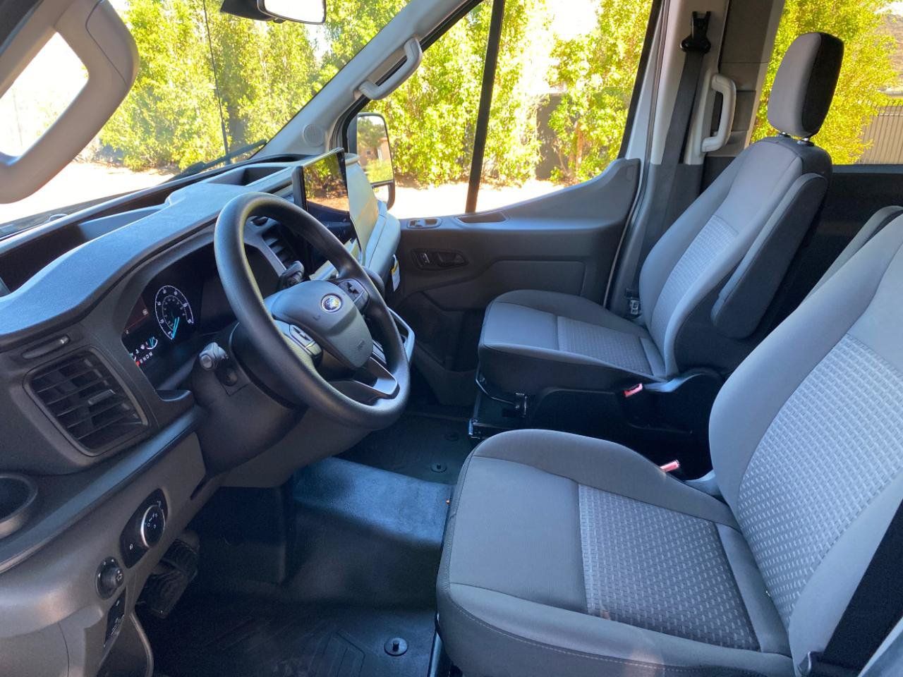 Used 2024 Ford Transit 350 XL RWD image 33