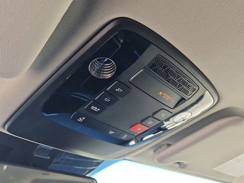 New 2026 Kia Carnival FWD image 27