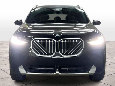 Used 2025 BMW X3 xDrive30i w/ Premium Package image 3