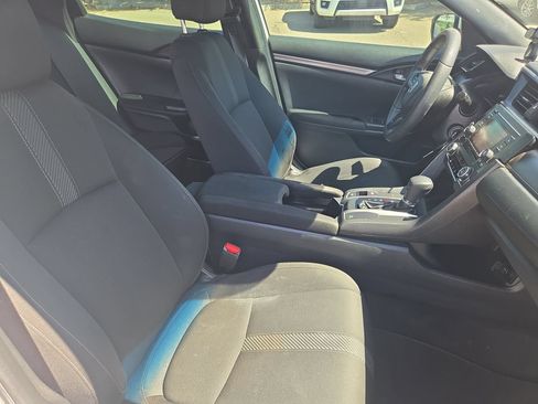 Used 2019 Honda Civic LX image 10