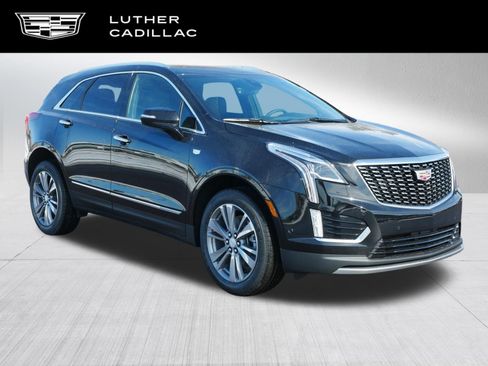 Used 2026 Cadillac XT5 Premium Luxury w/ LPO, Floor Liner Package AWD/4WD image 1
