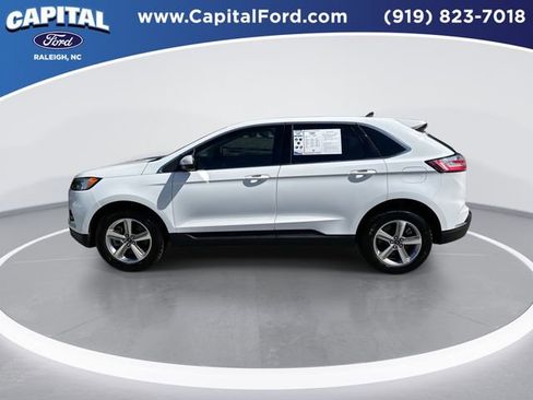 Used 2022 Ford Edge SEL w/ Convenience Package image 5