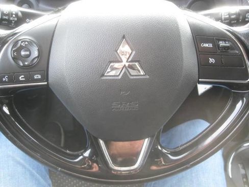 Used 2016 Mitsubishi Outlander Sport ES image 25