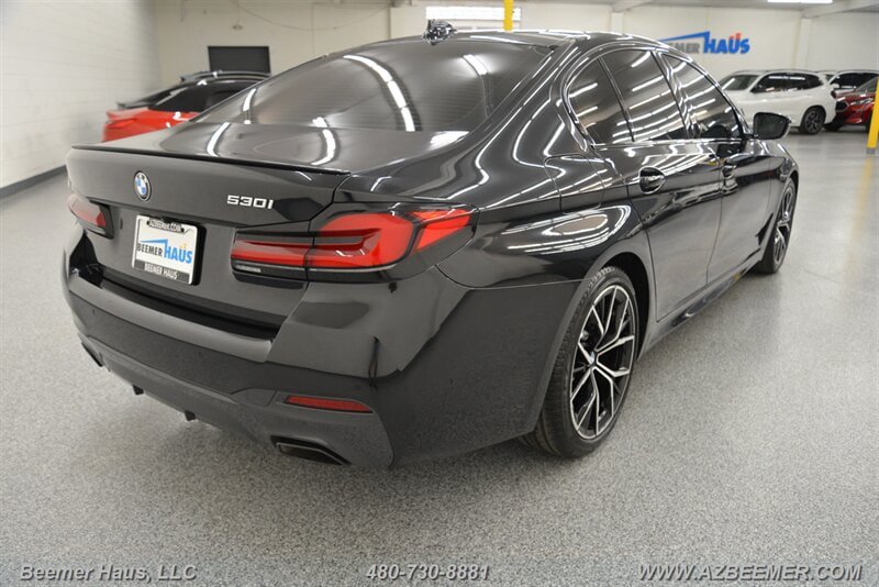Used 2023 BMW 530i w/ M Sport Package RWD image 12