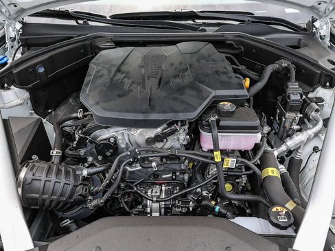 Used 2026 Genesis G70 2.5T Prestige RWD image 12