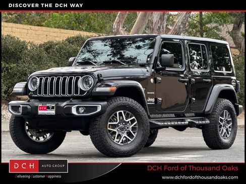 Used 2024 Jeep Wrangler Unlimited Sahara AWD/4WD image 1