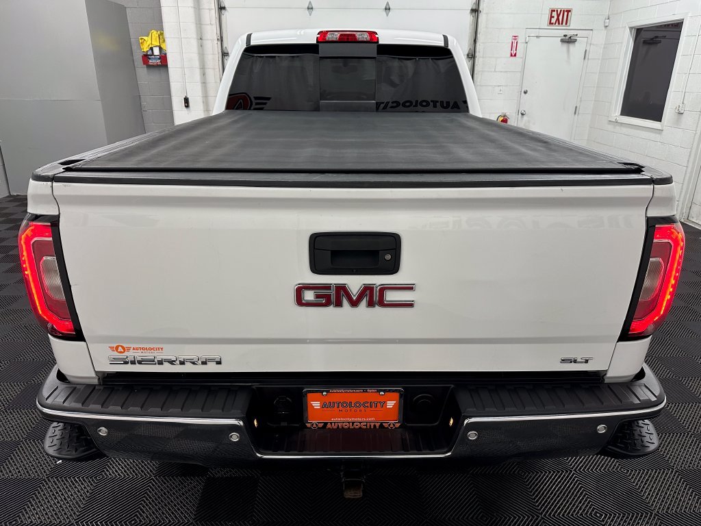 Used 2018 GMC Sierra 1500 SLT w/ SLT Premium Package AWD/4WD image 8