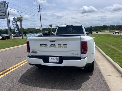 New 2026 RAM 3500 Longhorn AWD/4WD image 5