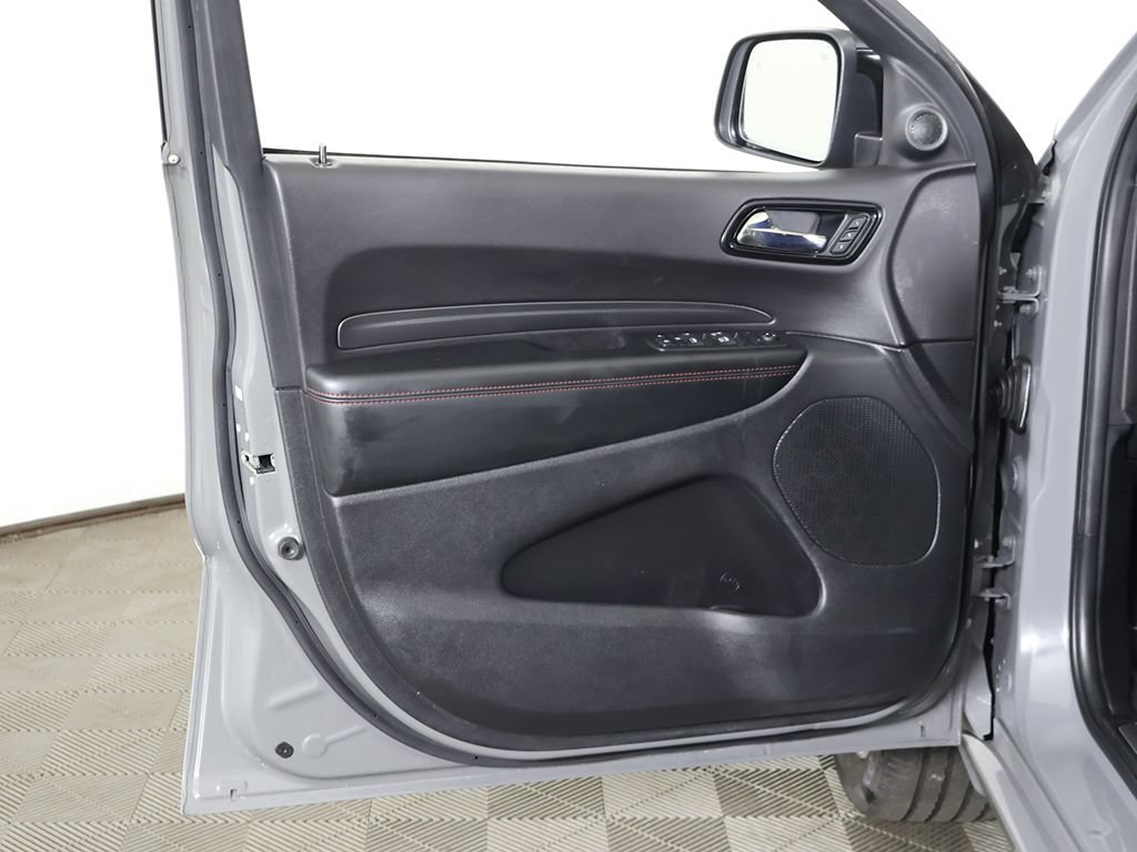Used 2025 Dodge Durango GT AWD/4WD image 28