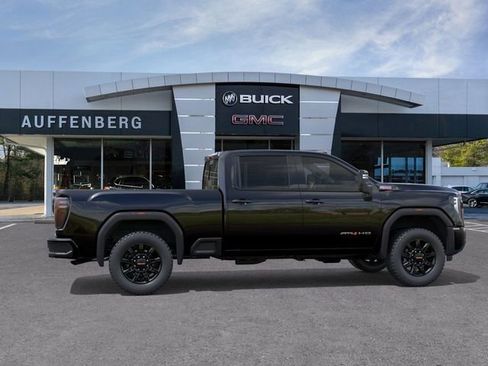 New 2026 GMC Sierra 2500 AT4 w/ Technology Package AWD/4WD image 9