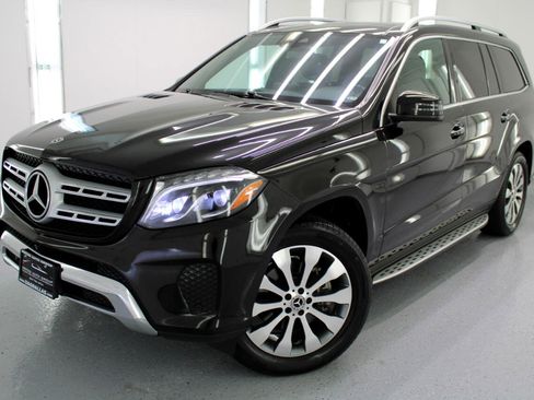 Used 2018 Mercedes-Benz GLS 450 4MATIC w/ Premium Package image 28