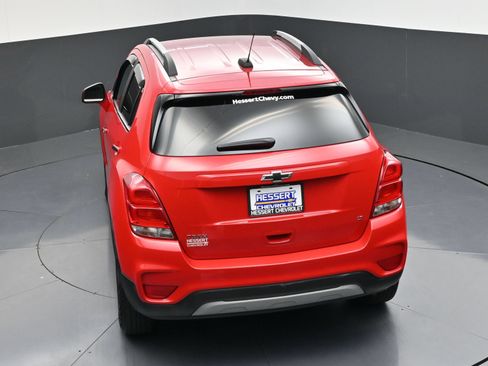 Used 2020 Chevrolet Trax LT w/ LT Convenience Package FWD image 44