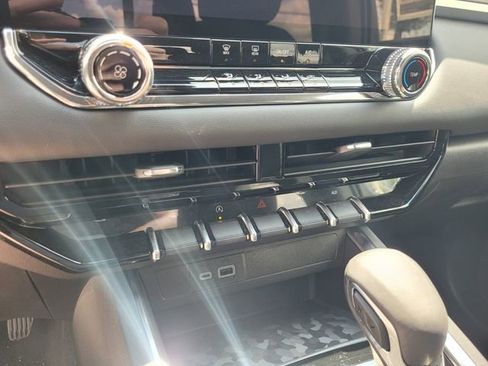 New 2026 GMC Canyon Elevation image 22