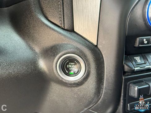 Used 2021 GMC Sierra 2500 Denali w/ Denali Black Diamond Edition AWD/4WD image 26