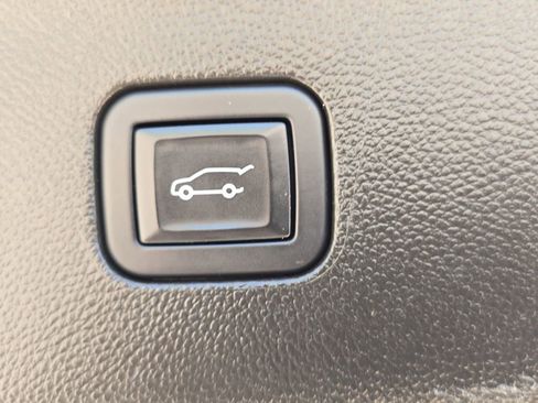 Used 2024 Buick Enclave Avenir w/ Trailering Package, 5000 lbs. FWD image 14