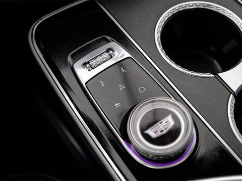 Used 2024 Cadillac Lyriq Luxury image 25