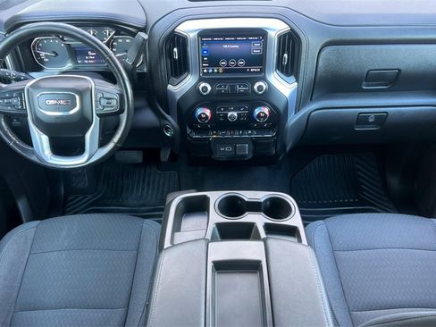 Used 2020 GMC Sierra 1500 SLE w/ SLE Value Package image 16