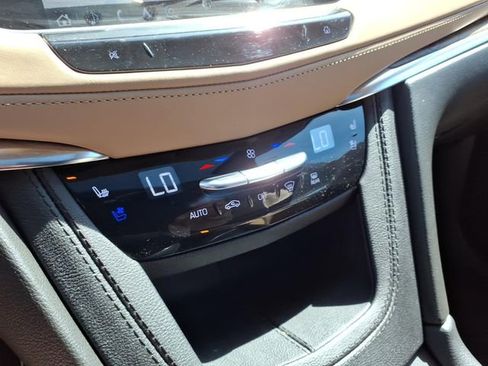 Used 2023 Cadillac XT5 Sportv w/ Platinum Package AWD/4WD image 33