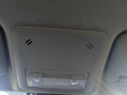 Used 2019 Chevrolet Sonic LT image 36