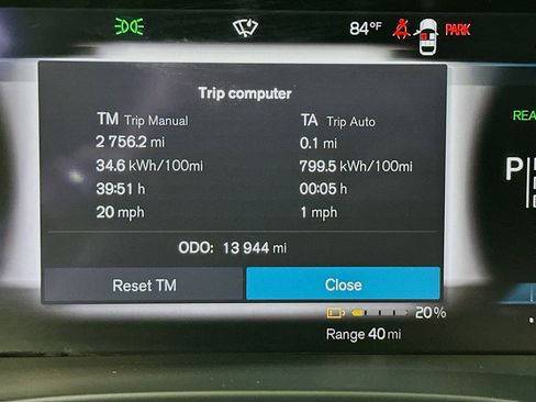 Used 2023 Volvo C40 P8 Recharge Ultimate image 19