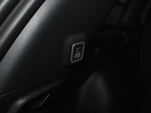 New 2026 Jeep Grand Cherokee Altitude AWD/4WD image 33