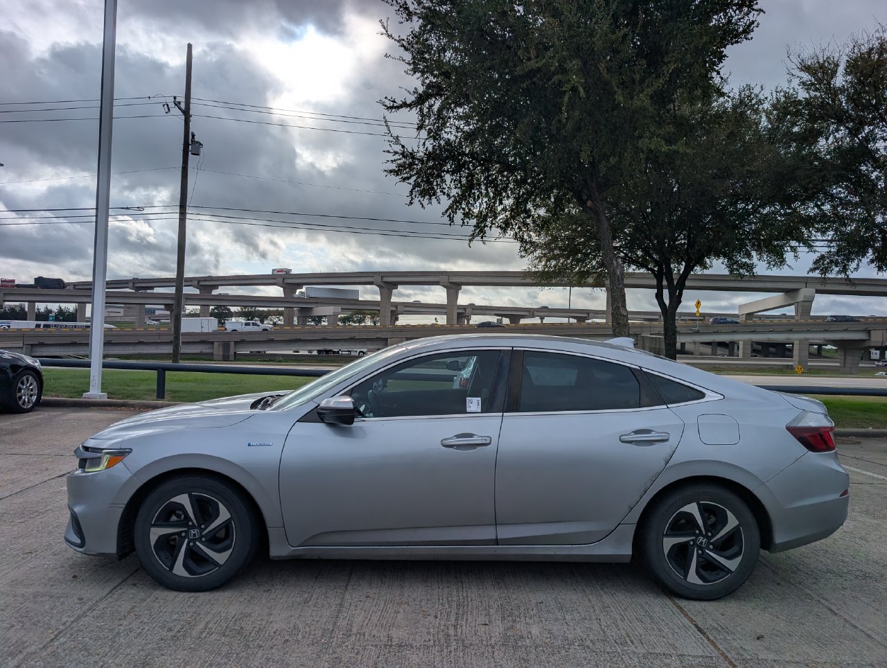 Used 2022 Honda Insight EX image 2