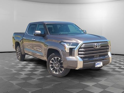 Used 2026 Toyota Tundra Limited w/ Power Package AWD/4WD image 5