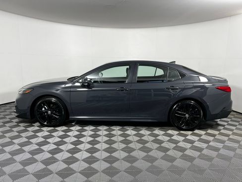 Certified 2025 Toyota Camry SE image 8