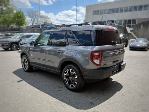 Used 2023 Ford Bronco Sport Outer Banks w/ Tech Package AWD/4WD image 12