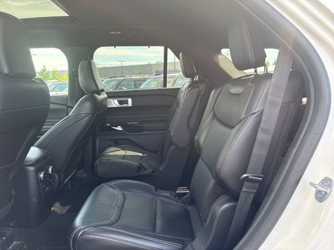 Used 2023 Ford Explorer ST w/ Equipment Group 401A AWD/4WD image 11