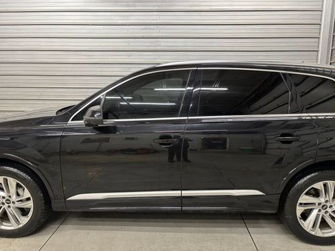 Used 2021 Audi Q7 3.0T Premium Plus w/ Premium Plus Package AWD/4WD image 7