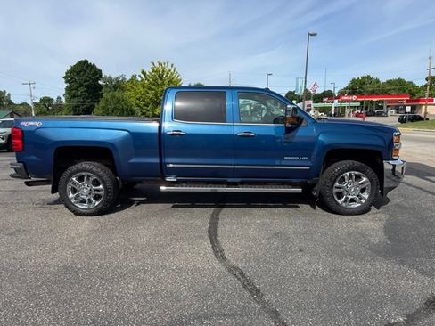 Used 2015 Chevrolet Silverado 2500 LTZ w/ LTZ Plus Package AWD/4WD image 7