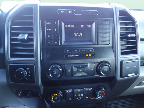 Used 2021 Ford F250 XL w/ Power Equipment Group AWD/4WD image 17
