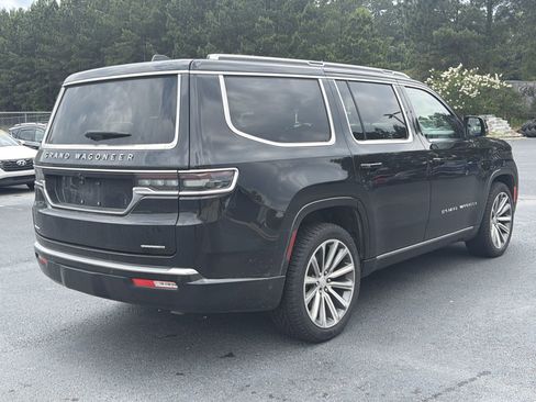 Used 2022 Jeep Grand Wagoneer Series I w/ Flexible Seating Group AWD/4WD image 6