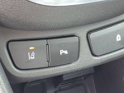 Used 2014 Buick Encore Premium FWD image 10