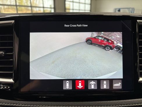 New 2026 Chrysler Pacifica Limited w/ S Appearance Package image 26