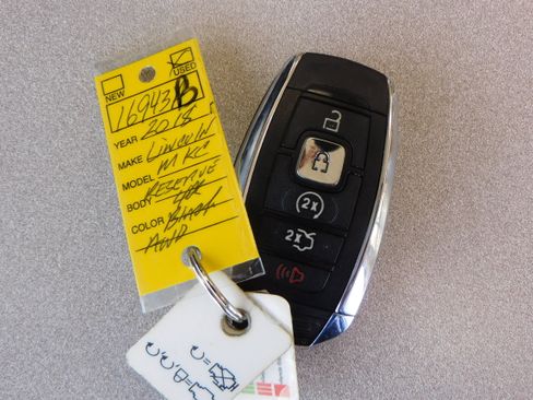 Used 2018 Lincoln MKC Reserve image 40