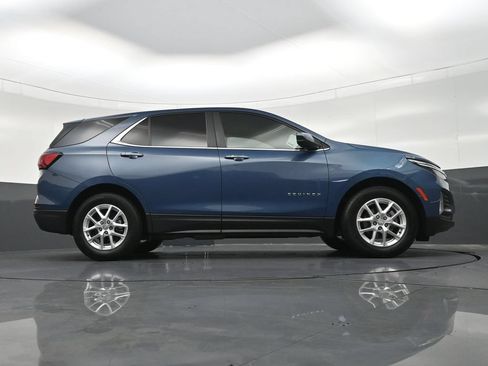 Used 2024 Chevrolet Equinox LT FWD image 28