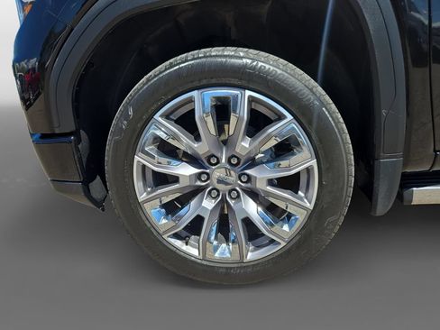 Used 2024 GMC Sierra 1500 Denali AWD/4WD image 16