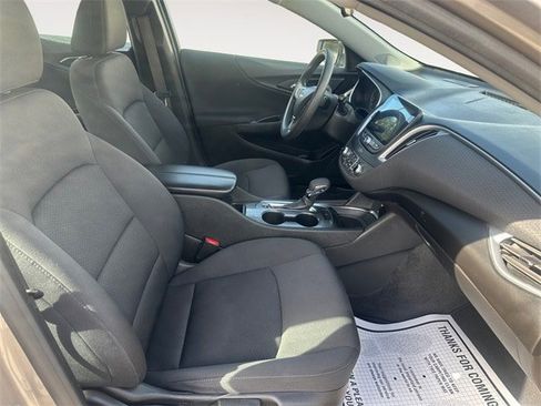 Used 2023 Chevrolet Malibu LT image 15