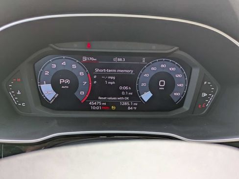 Used 2023 Audi Q3 2.0T Premium w/ Convenience Package AWD/4WD image 28