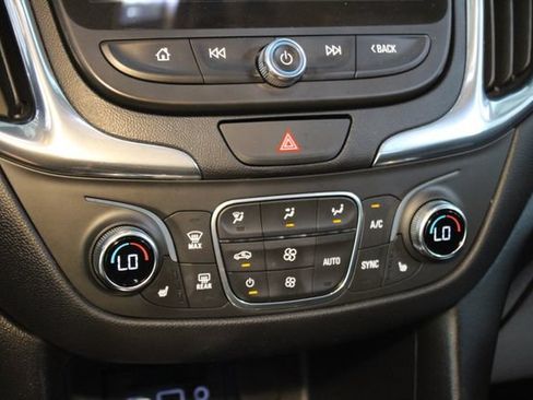 Used 2020 Chevrolet Equinox LT w/ Redline Edition AWD/4WD image 19