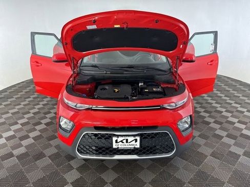 Certified 2022 Kia Soul LX FWD image 12