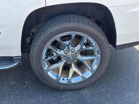 Used 2020 GMC Yukon Denali w/ Open Road Package AWD/4WD image 10
