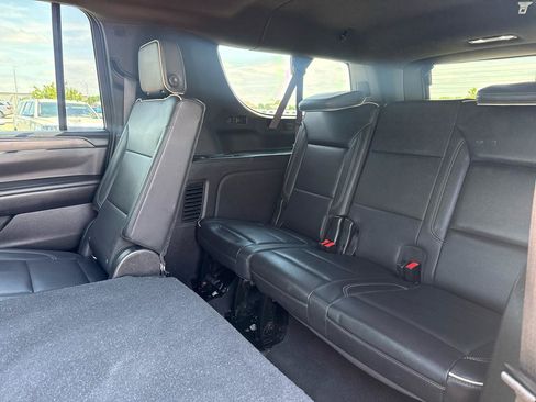 Used 2021 GMC Yukon XL SLT AWD/4WD image 29