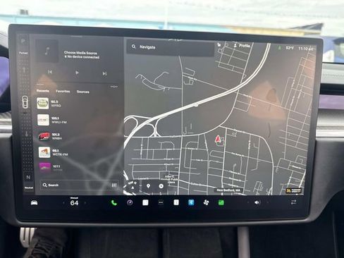 Used 2021 Tesla Model S Plaid image 24