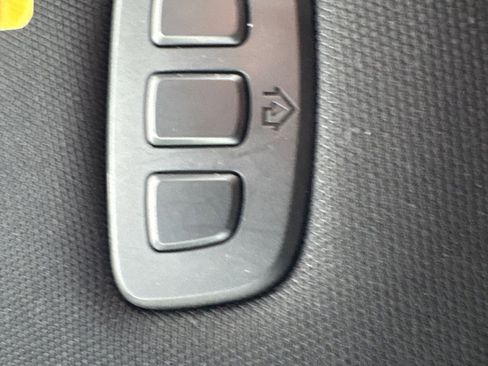 Used 2021 Ford Expedition XLT RWD image 26