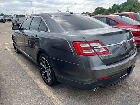 Used 2015 Ford Taurus SEL w/ Equipment Group 201A AWD/4WD image 10