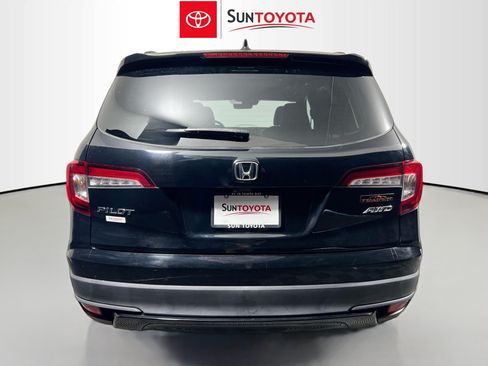 Used 2022 Honda Pilot TrailSport image 5