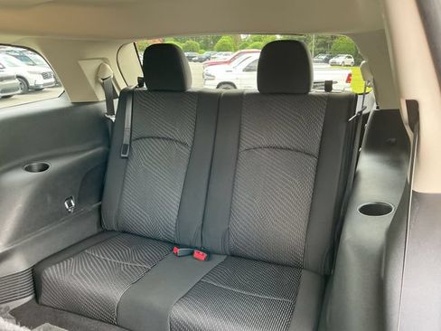 Used 2020 Dodge Journey SE FWD image 28